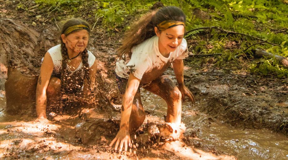 Girls racing in Tyler Hill Touch mudder